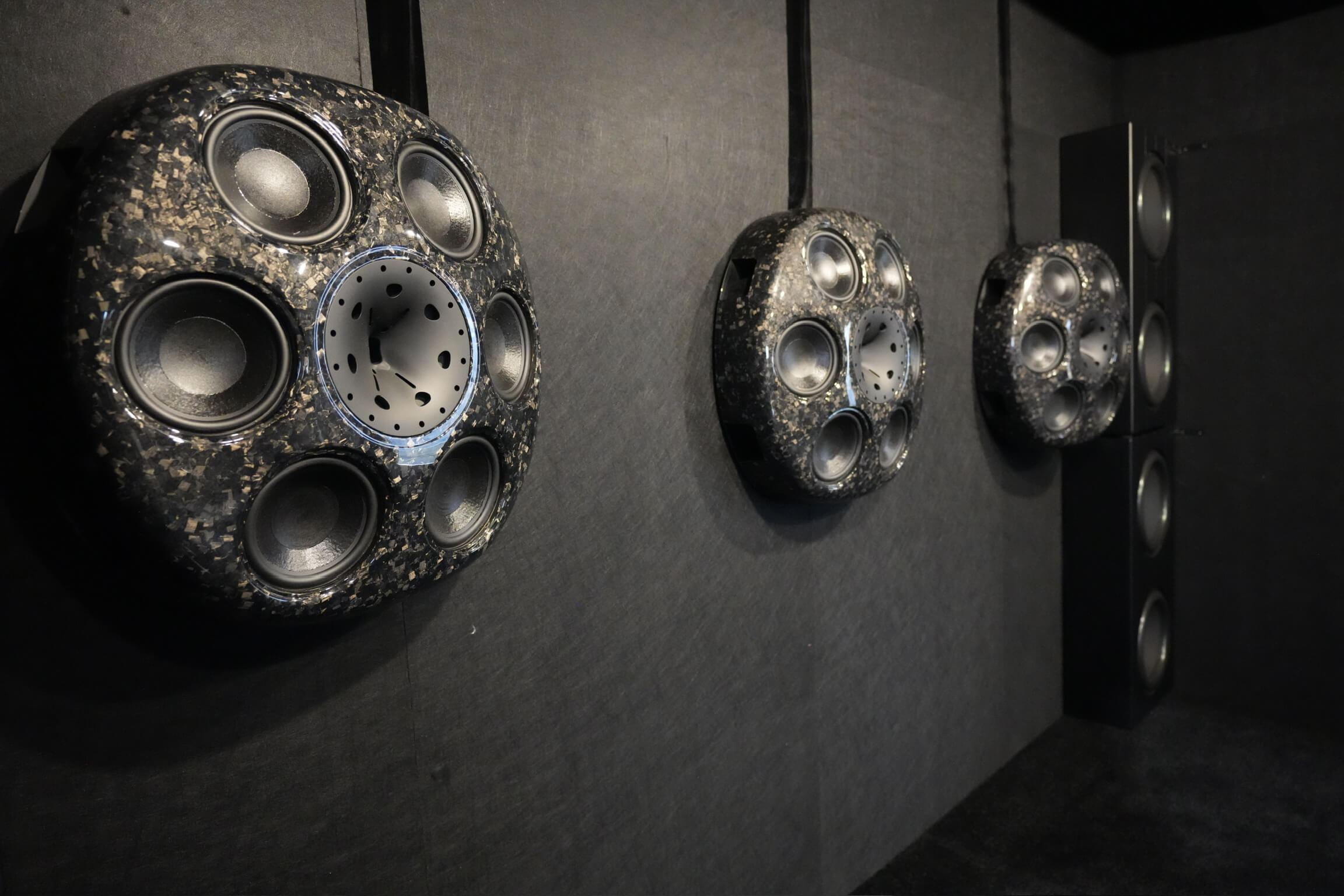 Press Release: ASCENDO Unveils Revolutionary THE HALO 10 PRO ACTIVE EXT CARDIOID Speaker at CEDIA Expo 2025